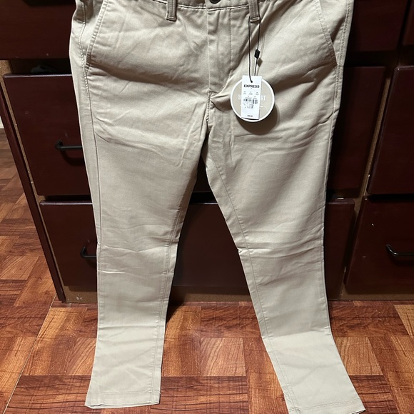 Mens chinos - Picture 2 of 5